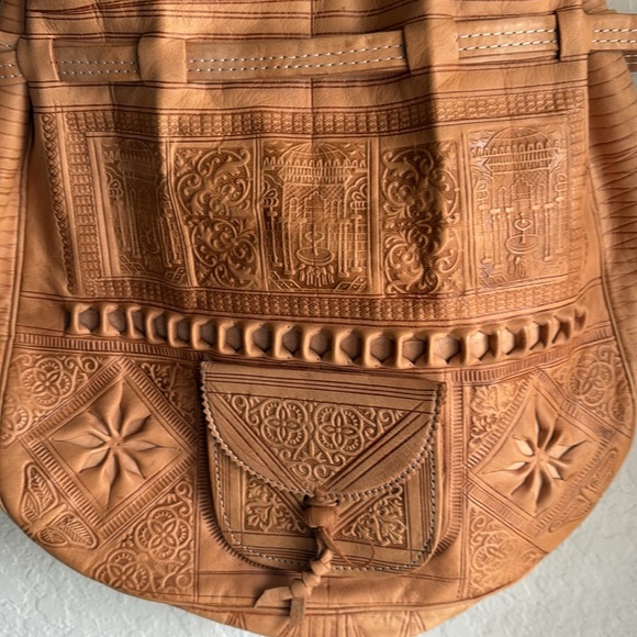 Moroccan Leather Boho Shoulder Bag Handbag Purse Carved Tooled Strap Design - Picture 5 of 6